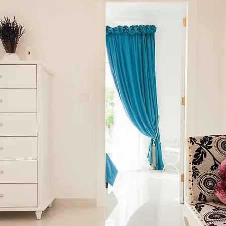 Andrea Apartment *